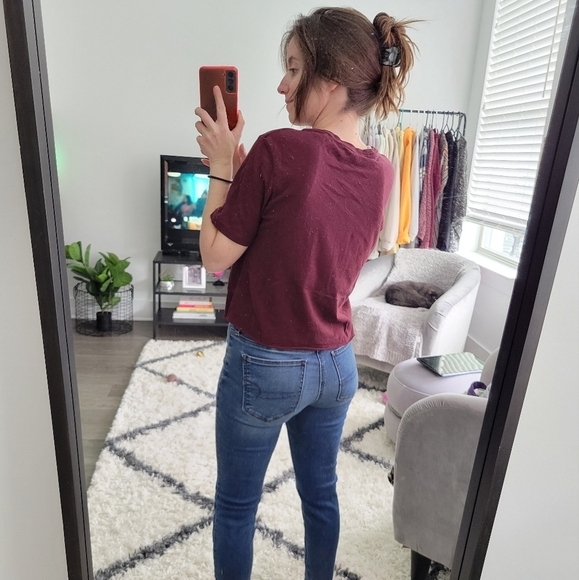 Old Navy graphic tee - Picture 4 of 4